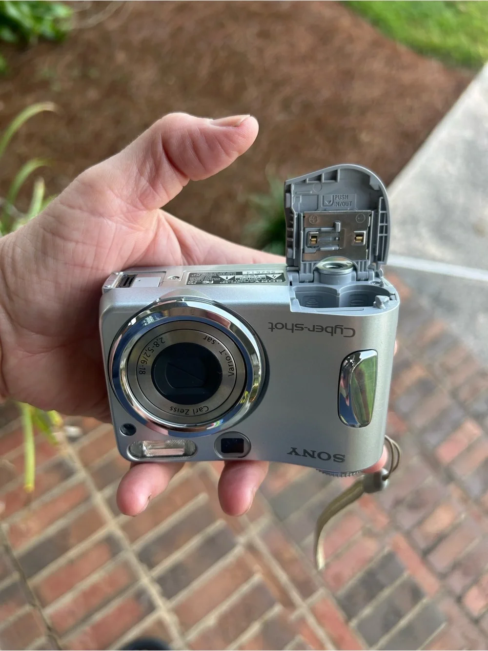 Sony Cyber-shot DSC-S90 digital camera. And Samsonite case
